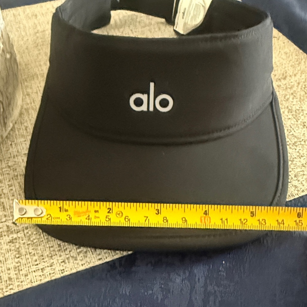 ALO Yoga Classic Black Visor - Picture 3 of 3